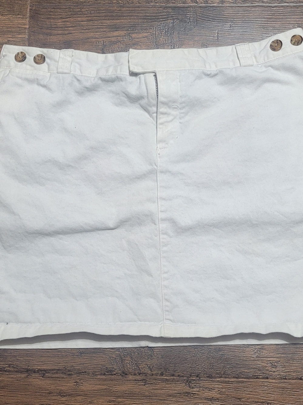 Tommy Hilfiger Floral-Lined White Skirt